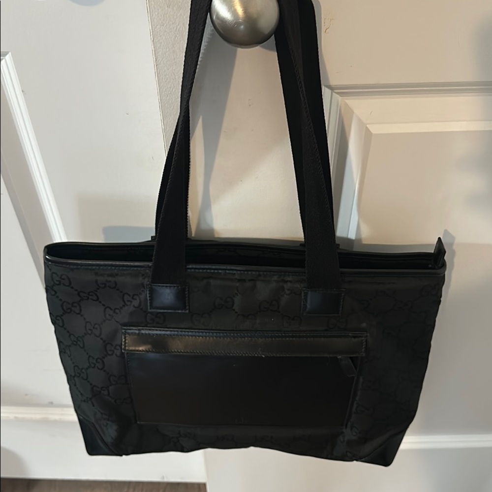 Gucci Black Canvas Tote Bag with Minimalist Design - Picture 12 of 15